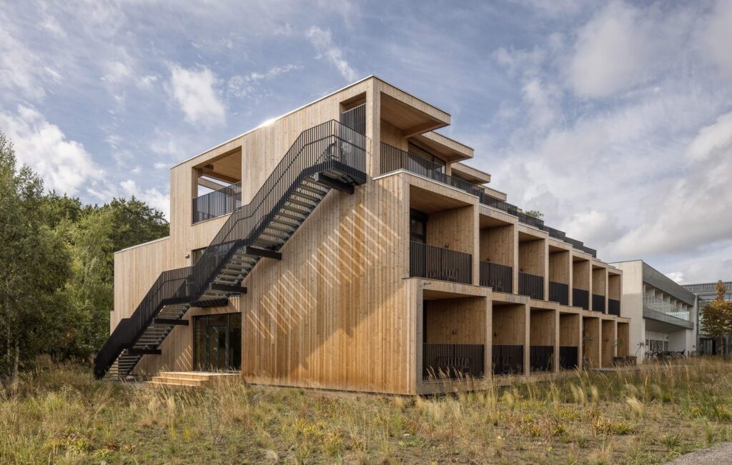 contruccion en CLT para viviendas y turismo